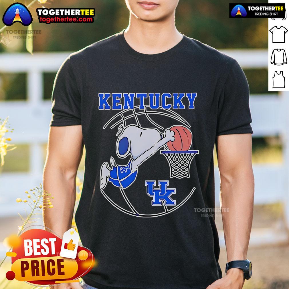 Official Snoopy Kentucky Wildcats Basketball Player T-Shirt