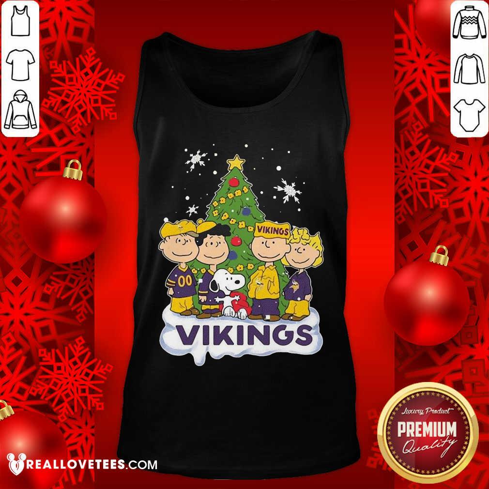 Cute Snoopy The Peanuts Minnesota Vikings Christmas Tree Pine Shirt - Image 2