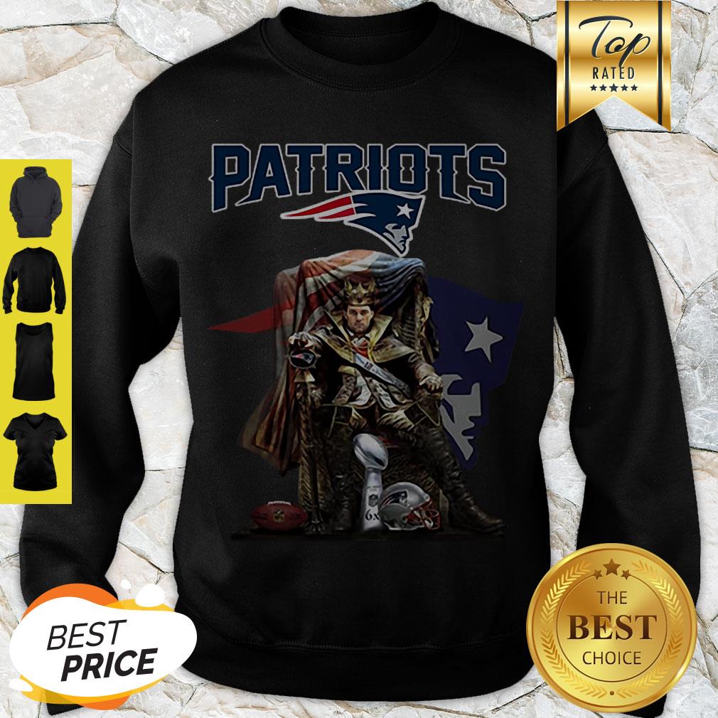 Nice King Of North Tom Brady Sitting Iron Throne New England Patriots Shirt - Image 5