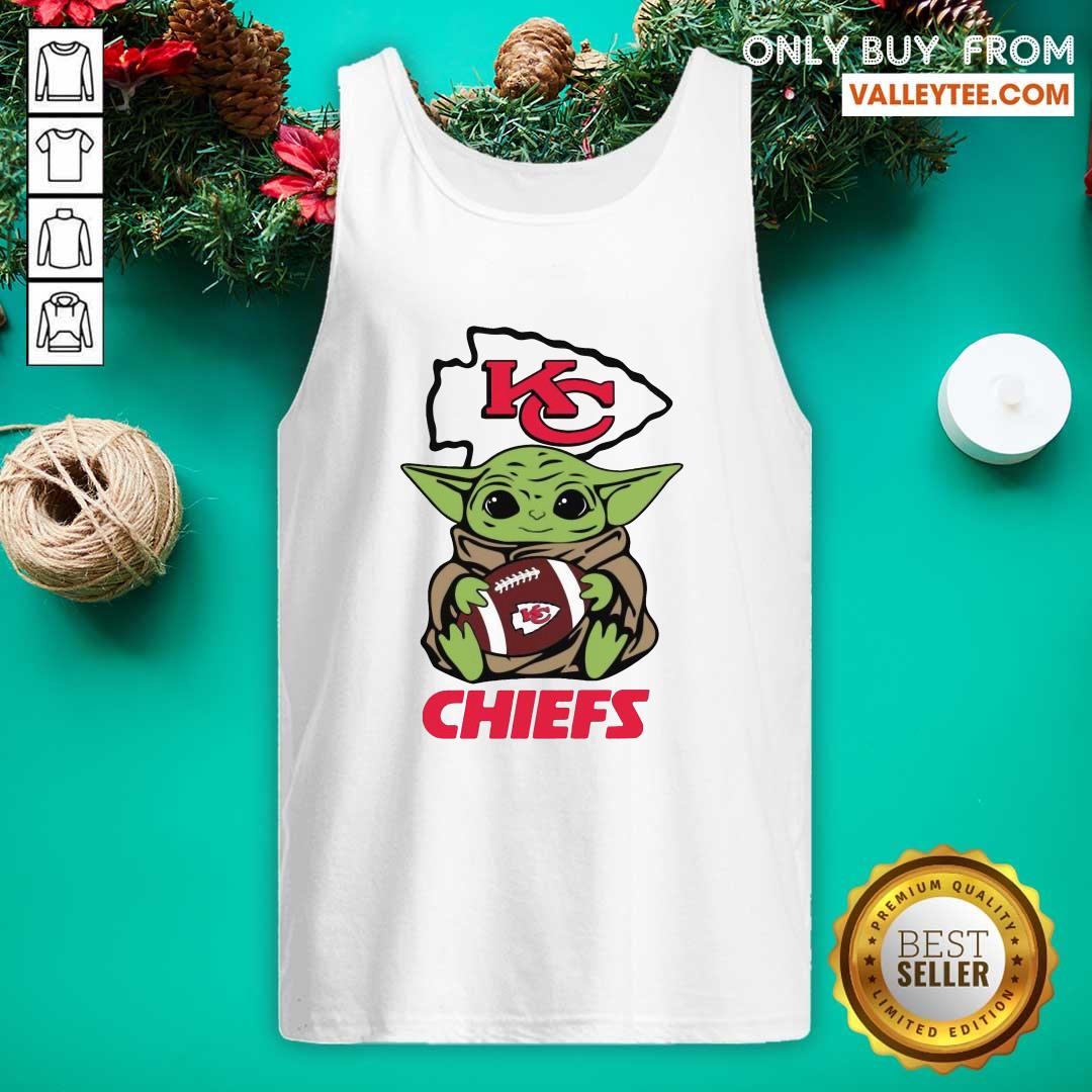 High Quality Baby Yoda Hug Kansas City Chiefs Football Shirt - Image 4