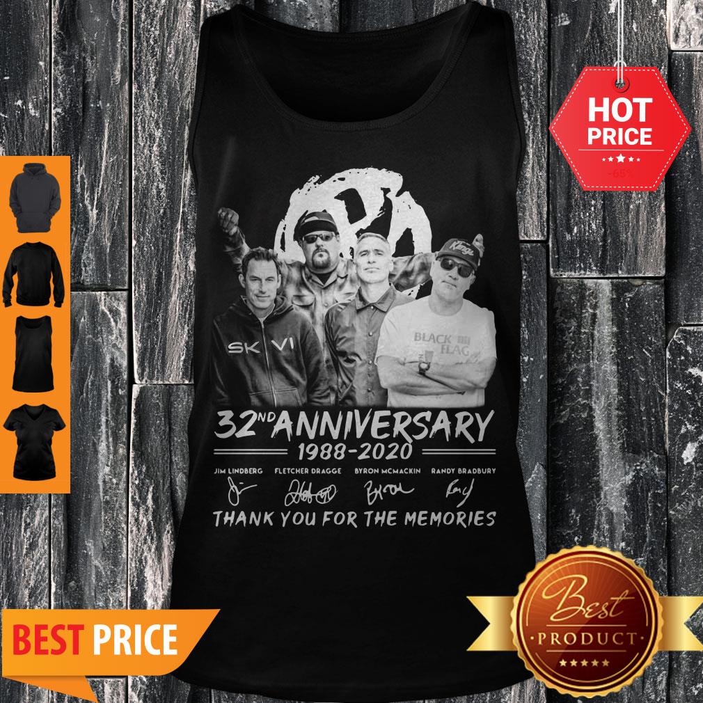 Perfect Pennywise Punk Rock 32nd Anniversary 1988-2020 Signatures Shirt - Image 4