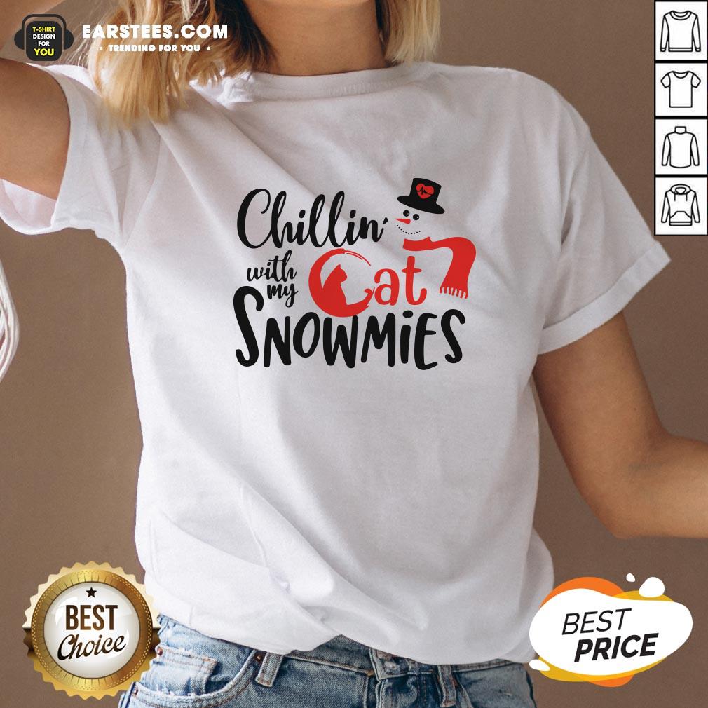 Funny Chillin With My Cat Snowmies Christmas Shirt - Image 2
