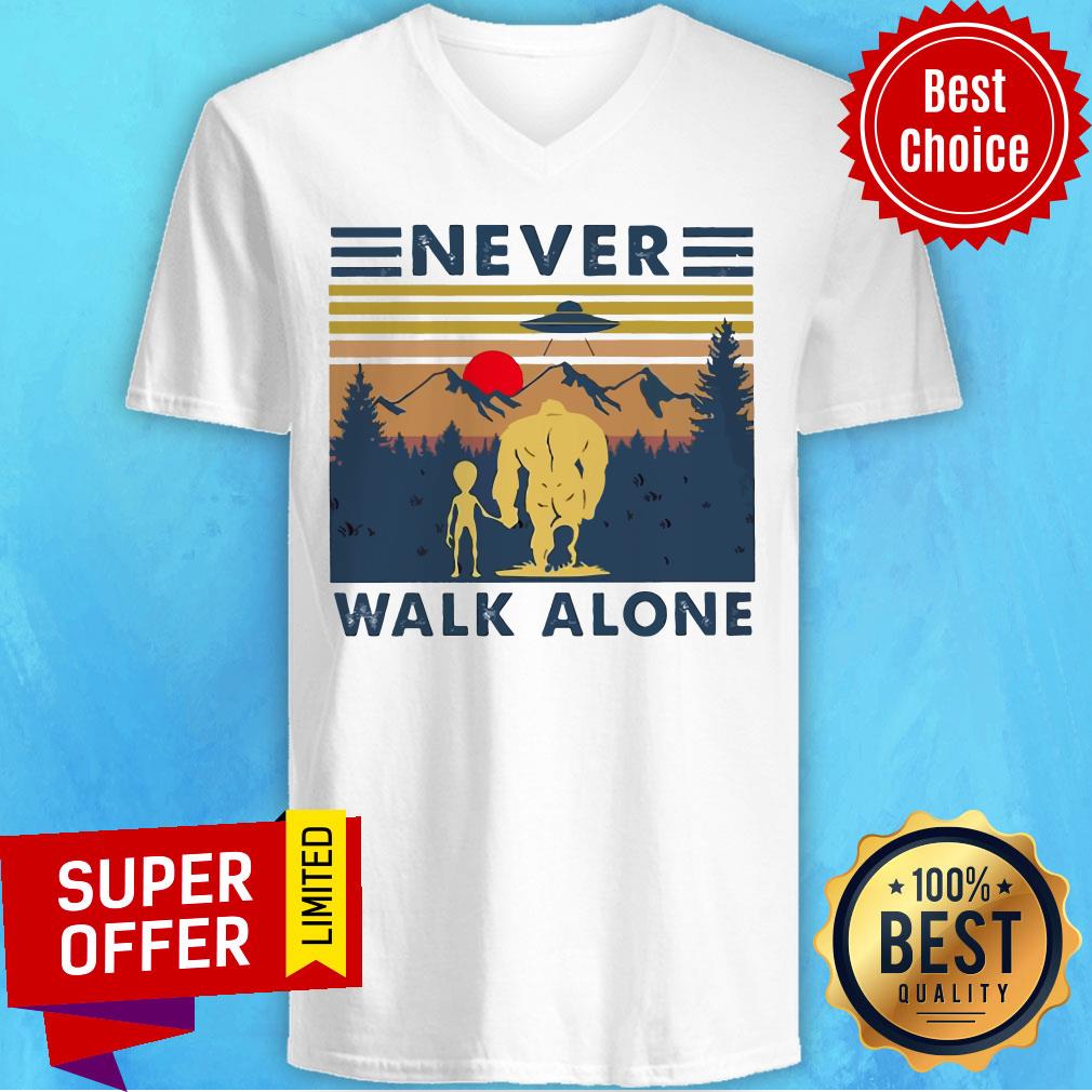 Funny Bigfoot And Alien Never Walk Alone Vintage Shirt - Image 4