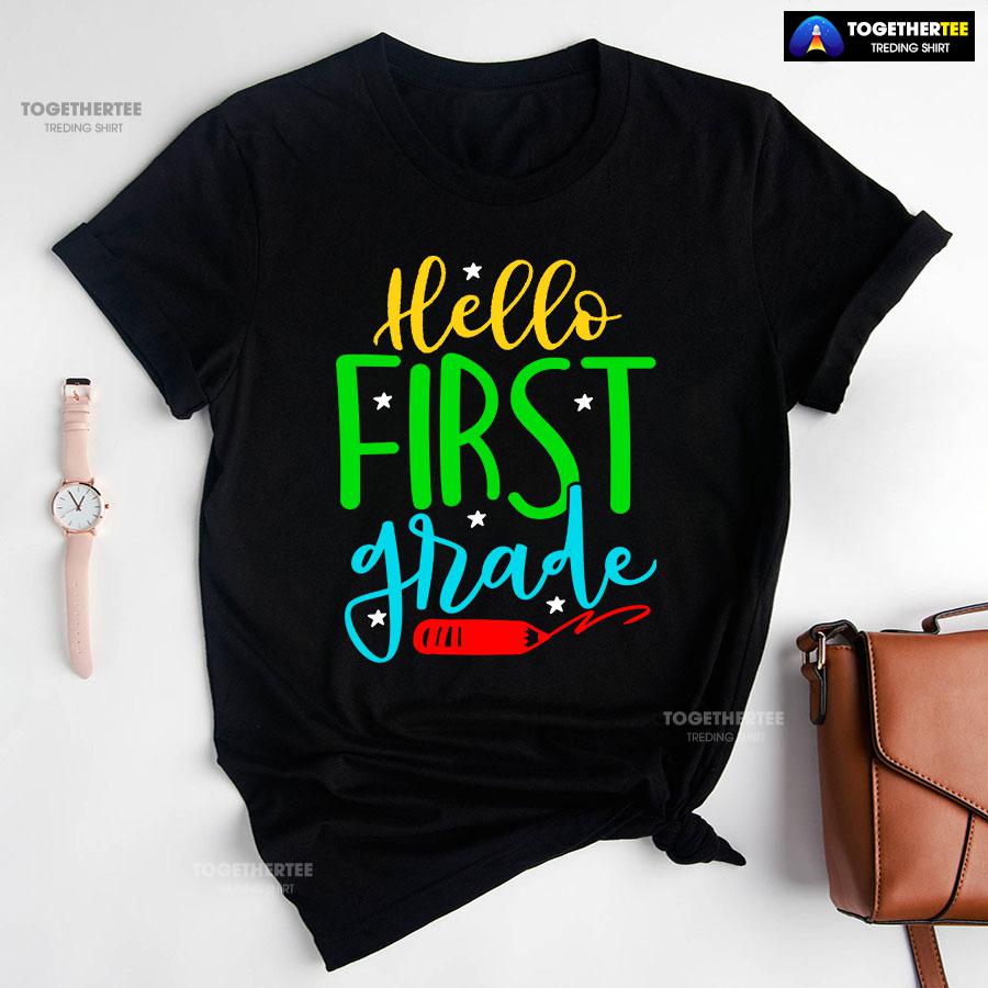 Hello First Grade 1st Grade Student Crayon Star Back To School T-Shirt