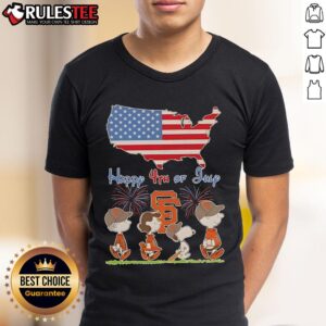 Cute San Francisco Giants And Snoopy And Friends Happy 4th Of July American Flag T-Shirt