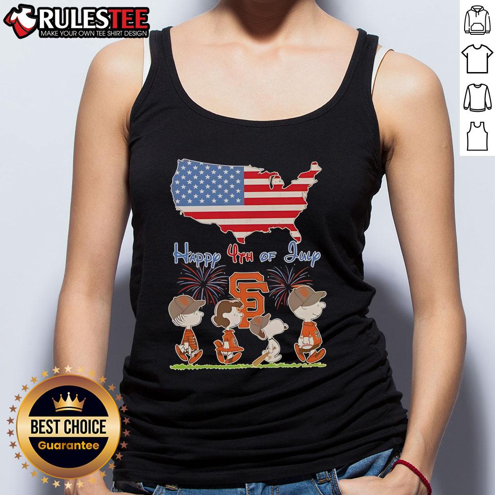 Cute San Francisco Giants And Snoopy And Friends Happy 4th Of July American Flag T-Shirt - Image 4