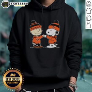 Alternative view of Cute Cincinnati Bengals Snoopy And Charlie Brown Best Friends T-Shirt