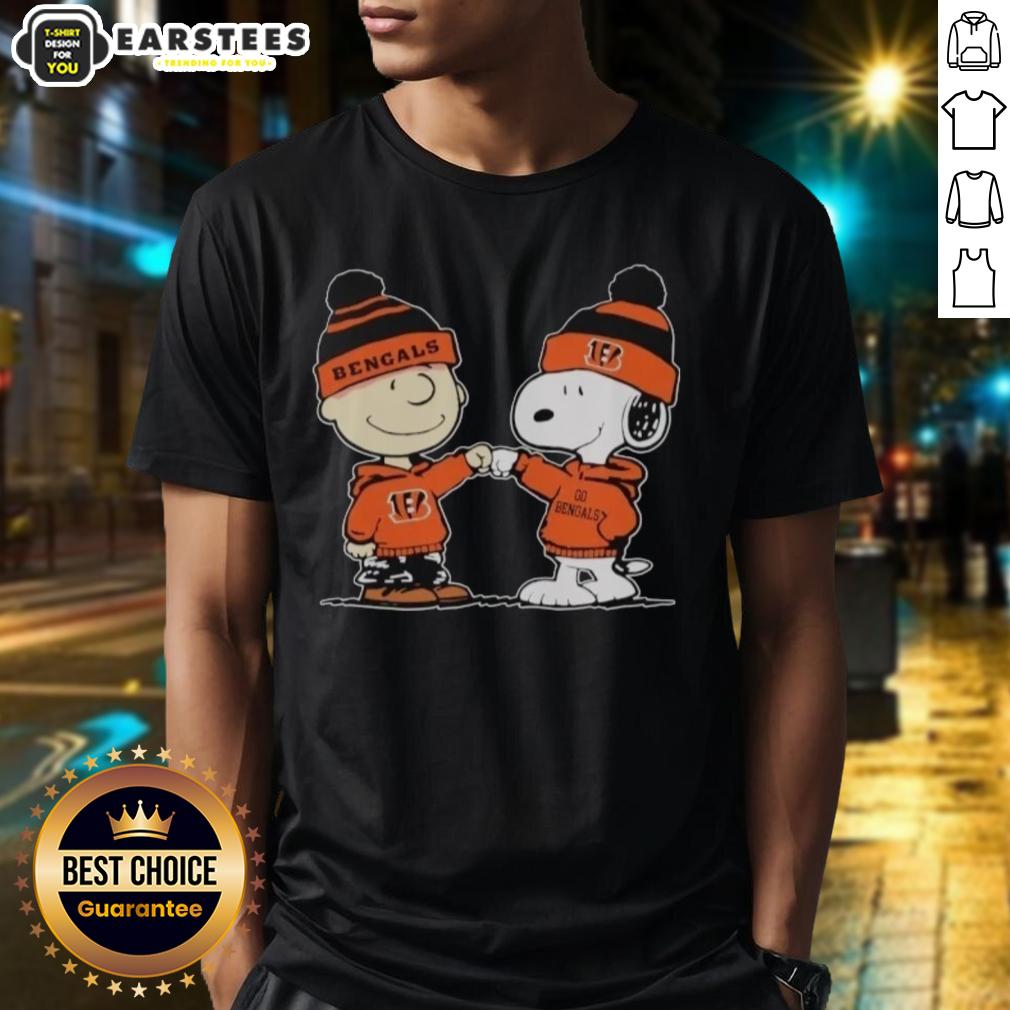 Cute Cincinnati Bengals Snoopy And Charlie Brown Best Friends T-Shirt