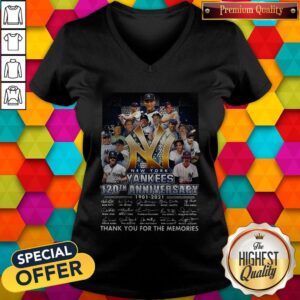 Alternative view of Thank You For The Memories Signatures Shirt