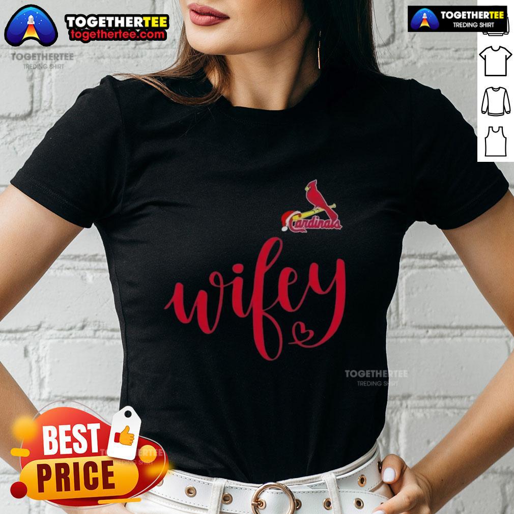 Original Wifey St Louis Cardinals Santa Hat Merry Christmas T-Shirt - Image 3