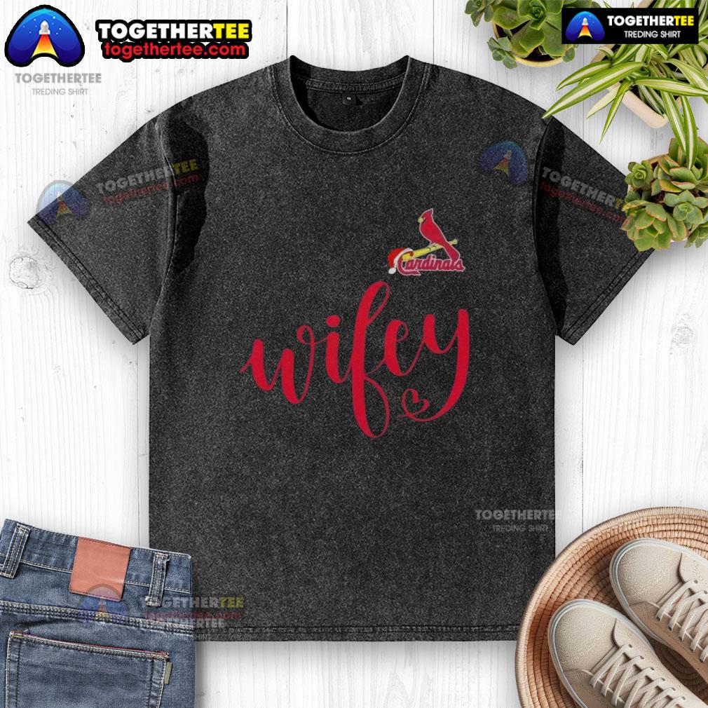Original Wifey St Louis Cardinals Santa Hat Merry Christmas T-Shirt - Image 6