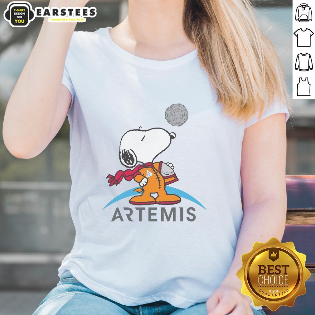 Official Snoopy Artemis Astronaut T-Shirt - Image 3
