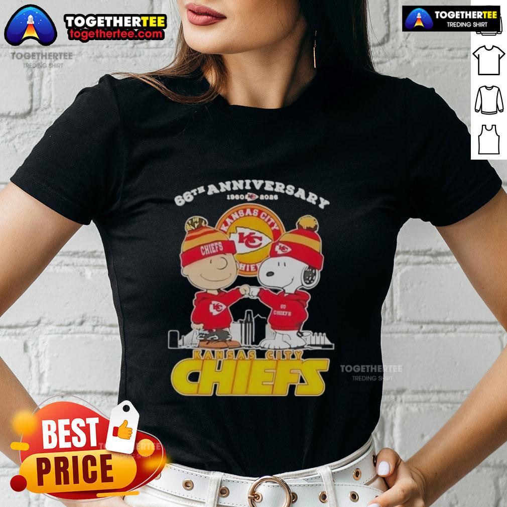 Official Charlie Brown Touch Hand Snoopy X Kansas City Chiefs 66th Anniversary 1960 2026 Skyline T-Shirt - Image 3