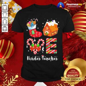 Pretty Love Socks House Kinder Teacher Merry Christmas Shirt