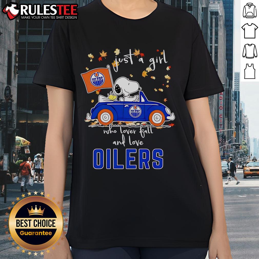Cute Snoopy And Woodstock Just A Girl Who Lover Fall And Love Oilers T-Shirt - Image 3