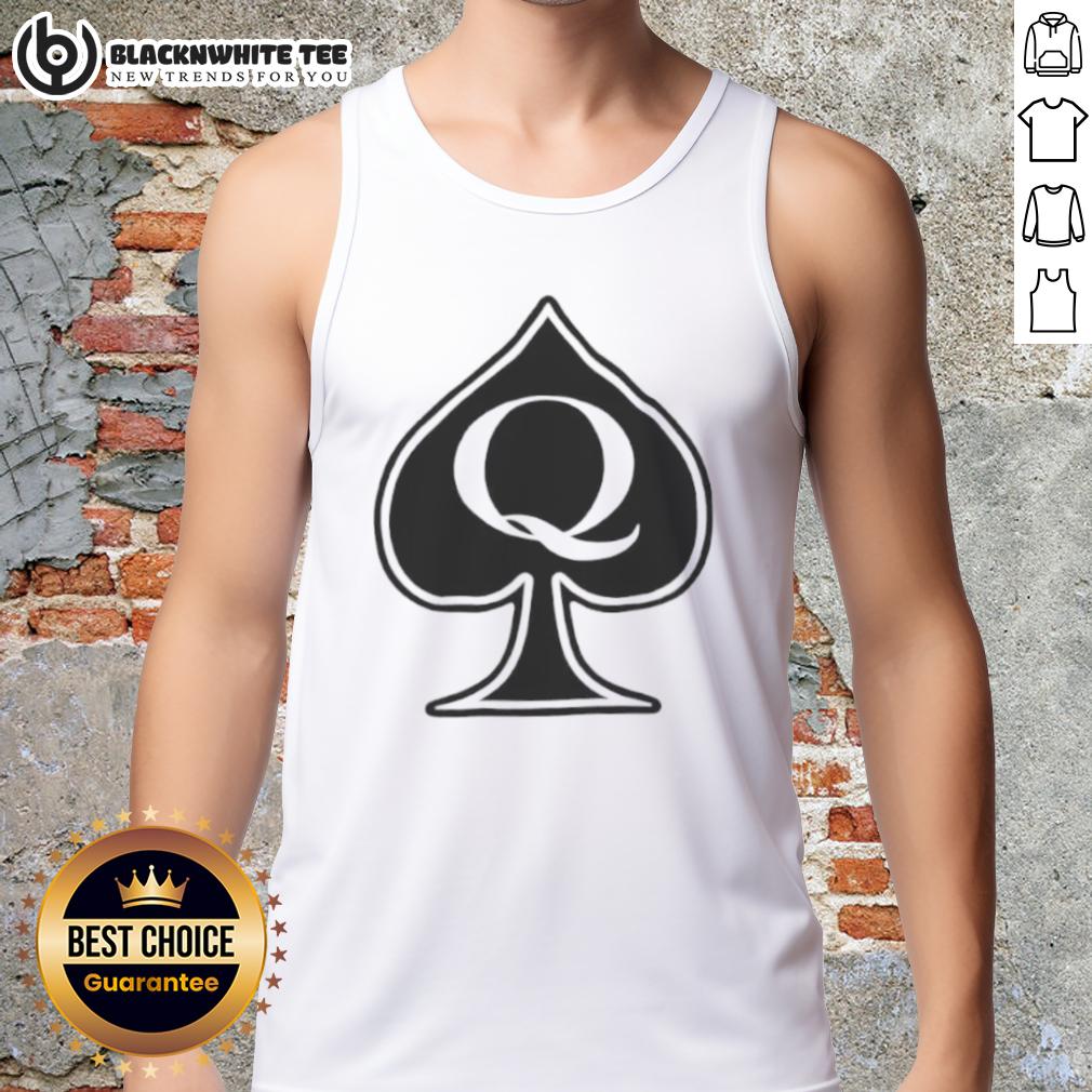 Pretty Queen Spades T-Shirt - Image 4
