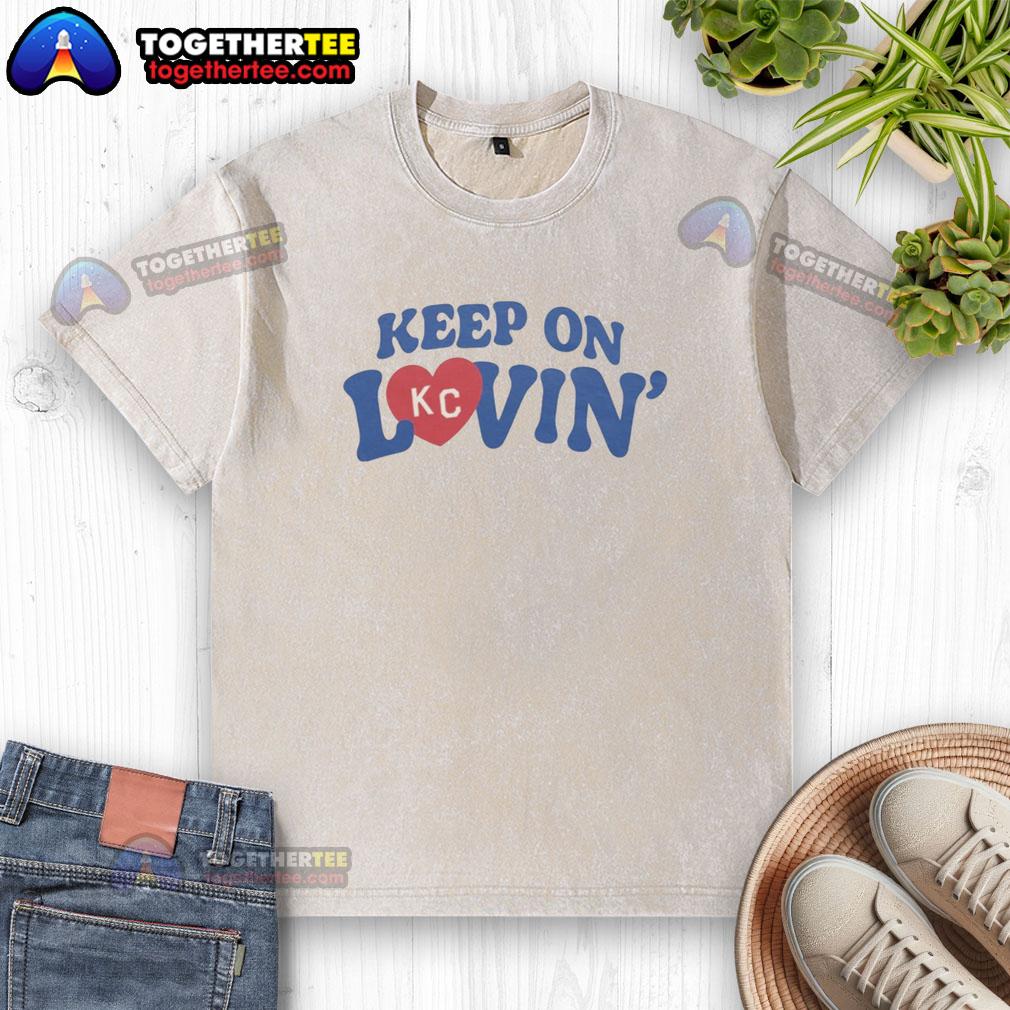 Good Keep On KC Lovin Vintage T-Shirt - Image 6