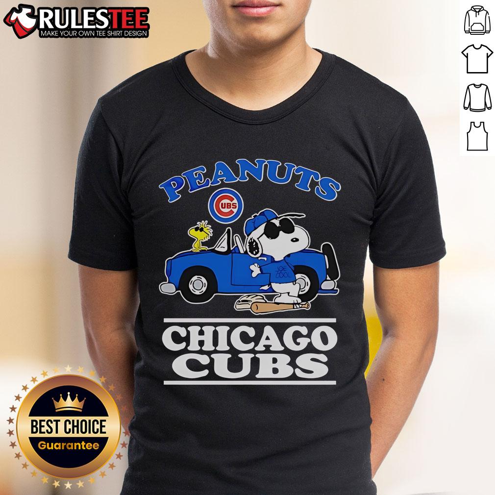 Cute Snoopy Peanuts X Chicago Cubs For Fans 2025 T-Shirt