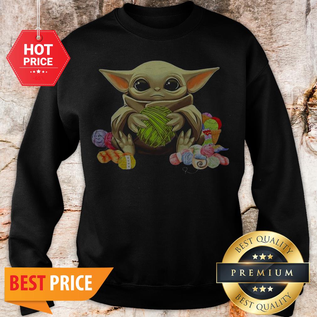Official Star Wars Baby Yoda Hug Wool Roll Shirt - Image 4