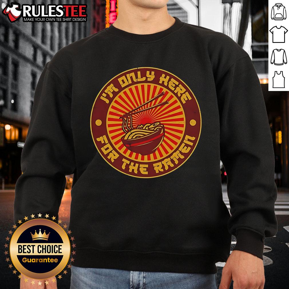 Official I'm Only Here For The Ramen Circle T-Shirt - Image 5