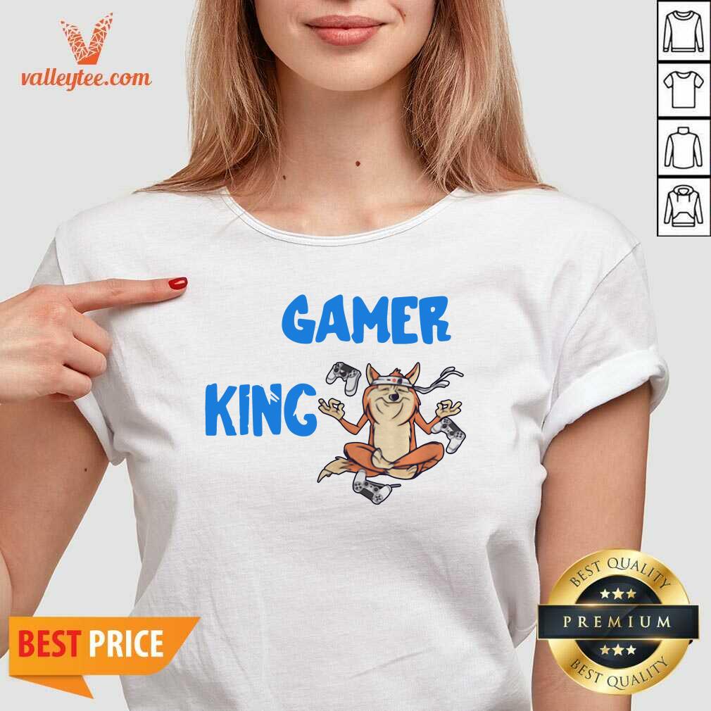 Pretty Gamer King Console Gaming PC Computer Video Games Shirt - Image 3