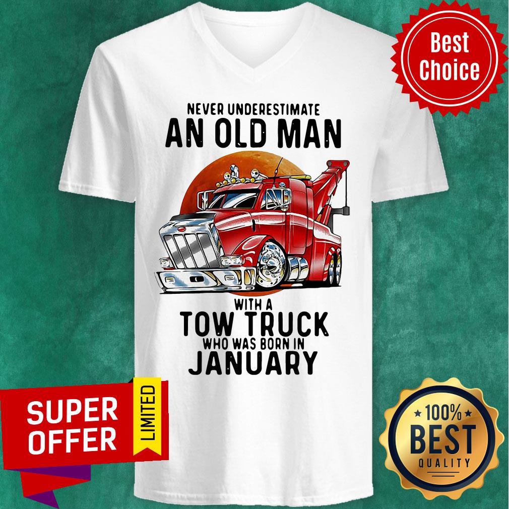 Never Underestimate An Old Man With A Tow Truck Who Was Born In January Blood Moon Shirt - Image 2