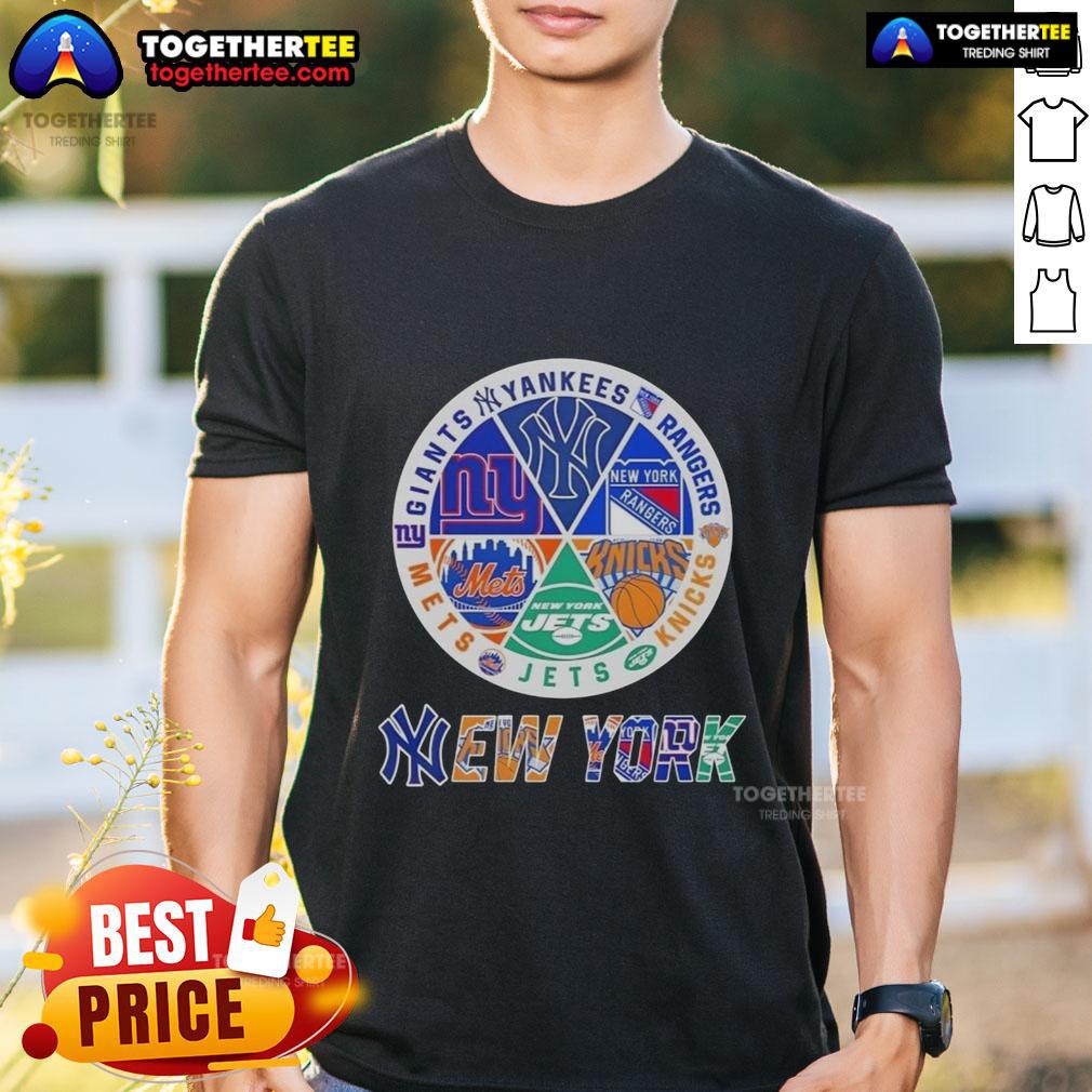 Nice New York City Sports Yankees Rangers Knicks Jets Mets Giants Logos Combine T-Shirt