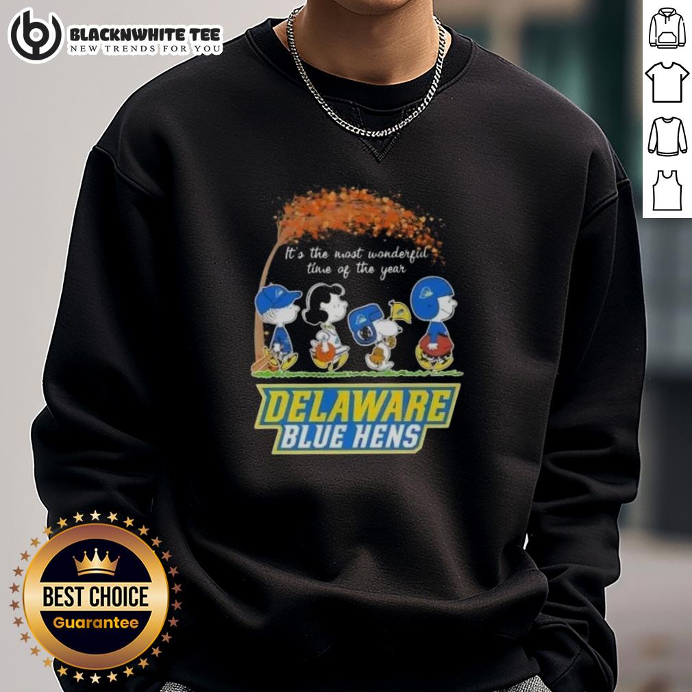Good Peanuts Snoopy And Friends It's The Most Wonderful Time Of The Year Delaware Blue Hens T-Shirt - Image 5