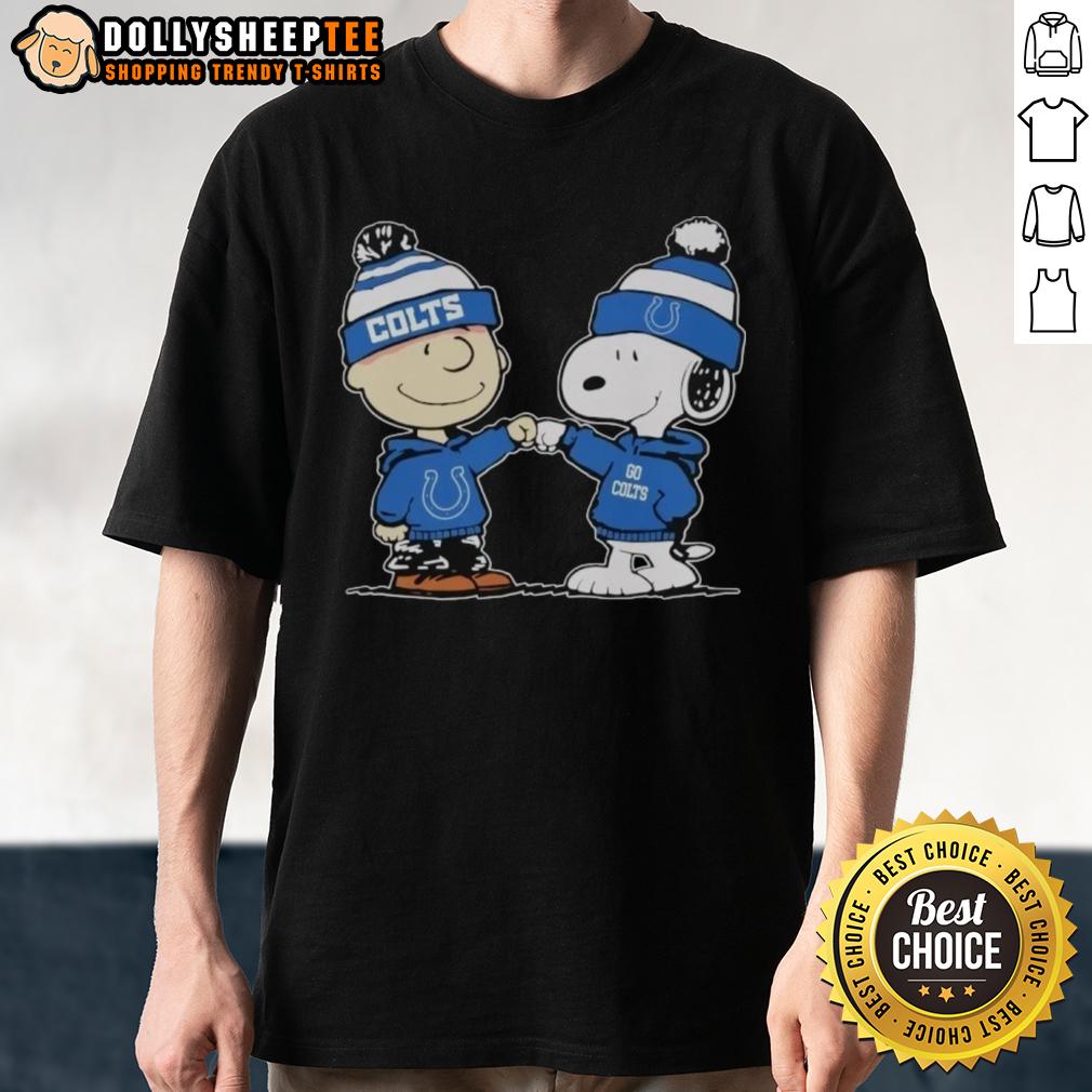 Premium Indianapolis Colts Snoopy And Charlie Brown Best Friends T-Shirt