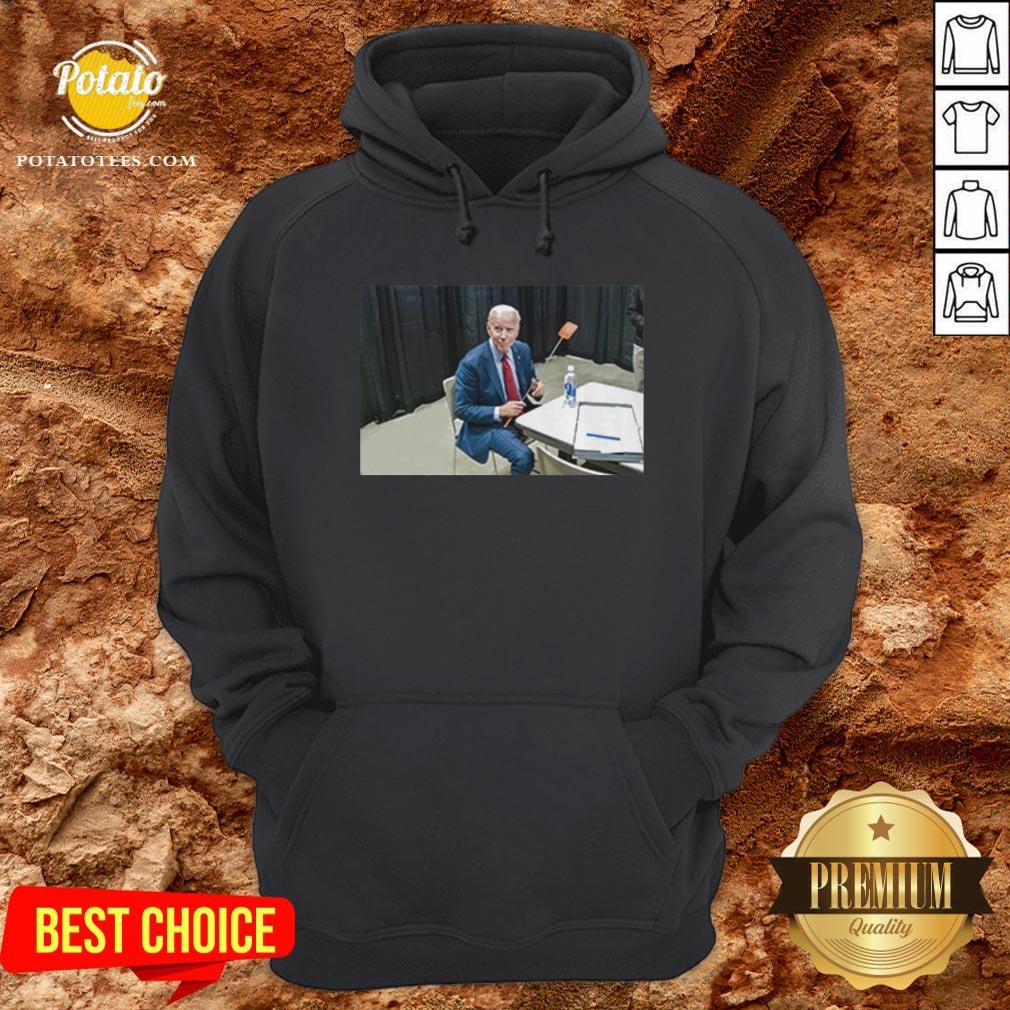 Joe Biden With The Fly Shirt - Image 5