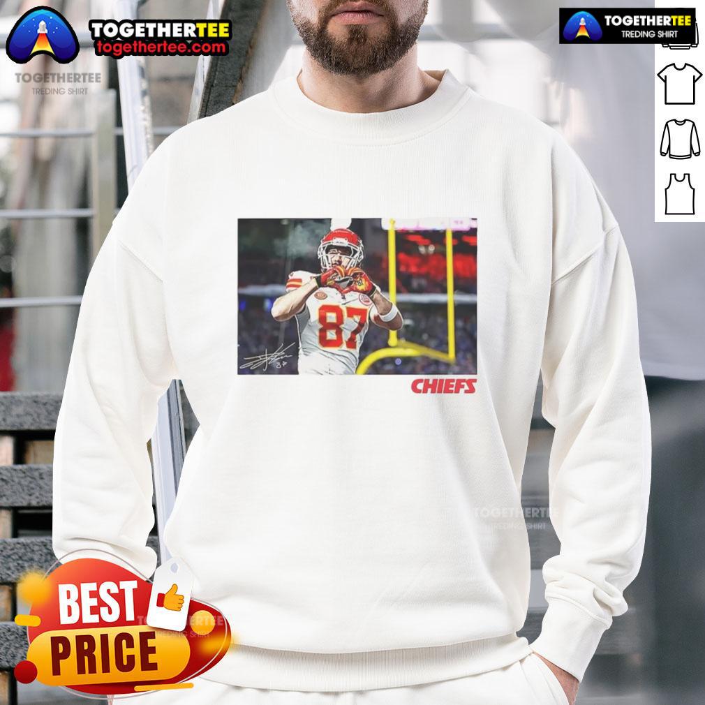 Awesome Travis Kelce Kansas City Chiefs Football Heart Signature T-Shirt - Image 5