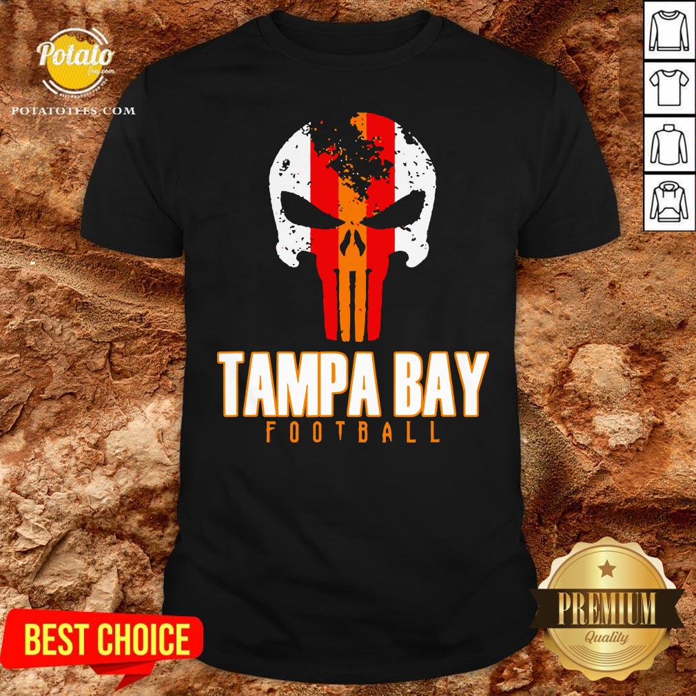 Nice Tampa Bay Varsity Style Retro Football Skull Shirt
