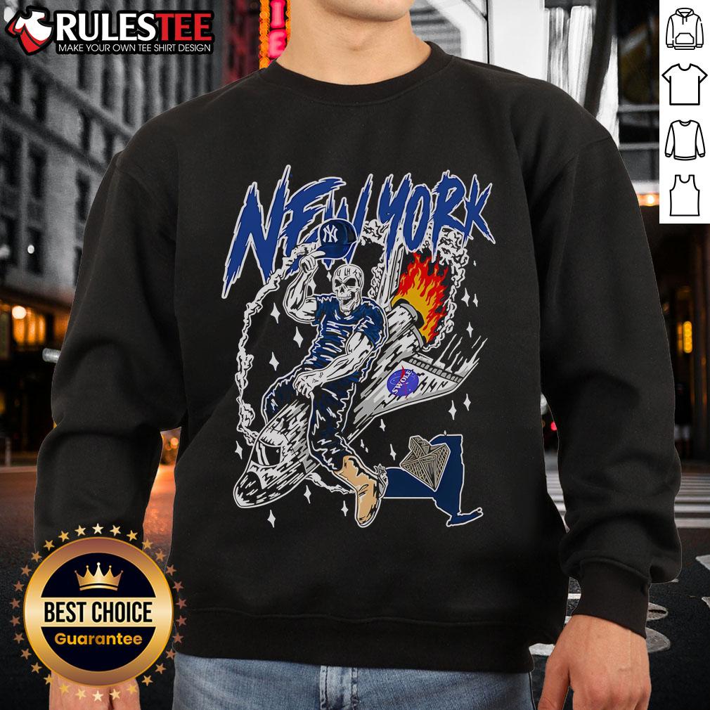 Awesome New York Yankees X Warren Lotas Swole Skeleton Spaceship T-Shirt - Image 5