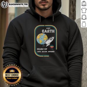 Alternative view of Good Visit Earth Home Of Cats Bacon Internet Retro Space T-Shirt