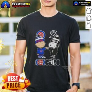 Official Charlie Brown Fist Bump Snoopy Chicago City Sports Cubs X White Sox T-Shirt