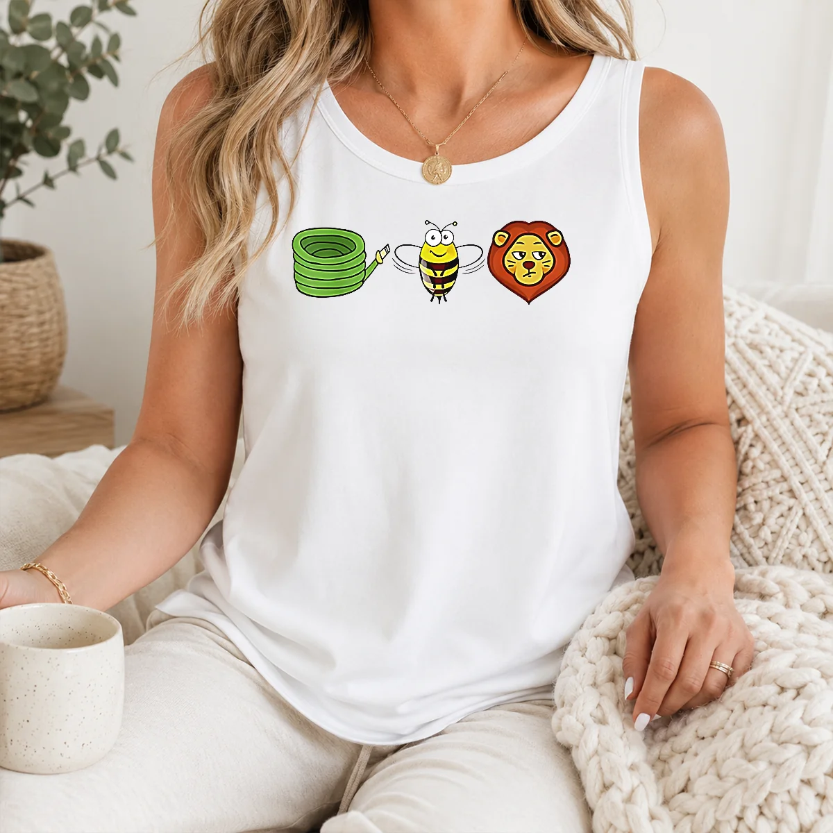 Funny Hot Hose Bee Lion Funny Shirt - Image 3