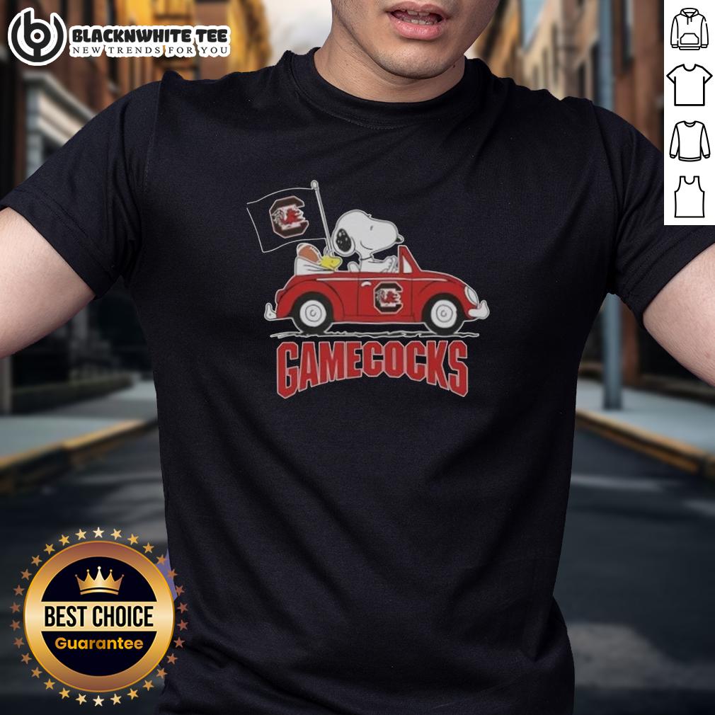 Good Snoopy Driving Car South Carolina Gamecocks Football T-Shirt
