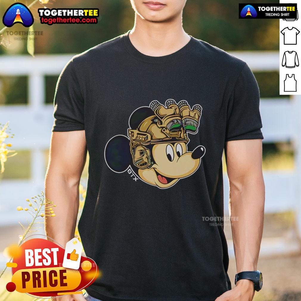 Nice Mickey Mouse Military Helmet Night Vision Goggles T-Shirt