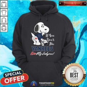 Alternative view of Great Snoopy New York Yankees For MLB Fans T-Shirt