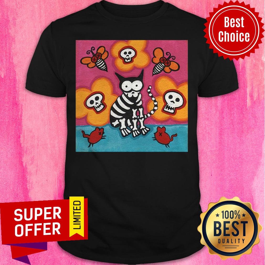 Funny Skelly Cat With Bees Dia De Muertos Day Of Dead Shirt