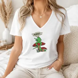Alternative view of Official Frog Holding Gun Rippit Shirt