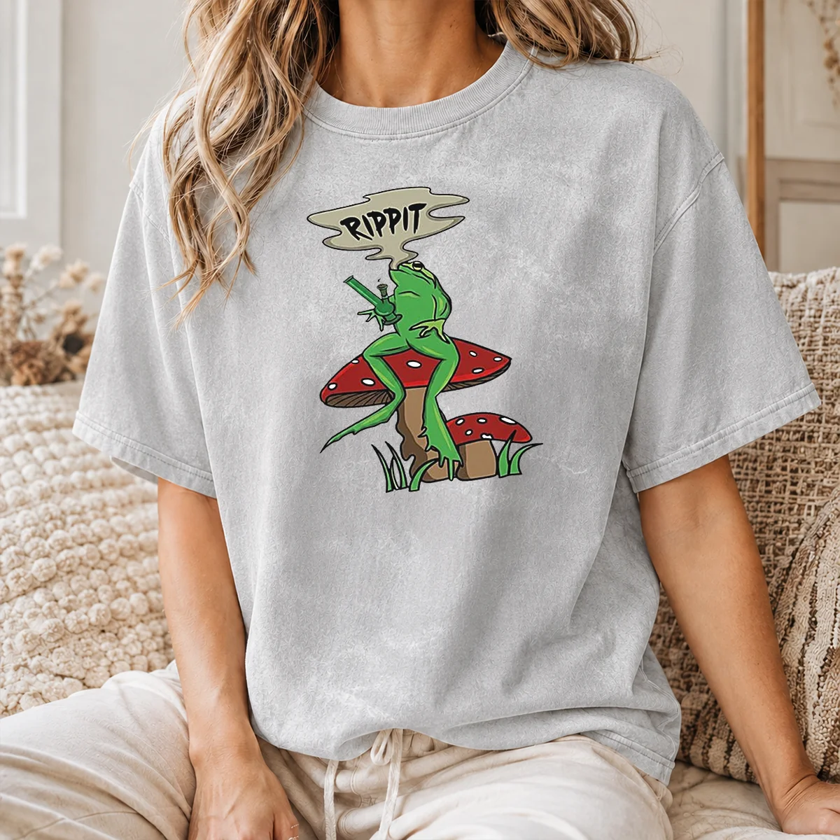 Official Frog Holding Gun Rippit Shirt - Image 8