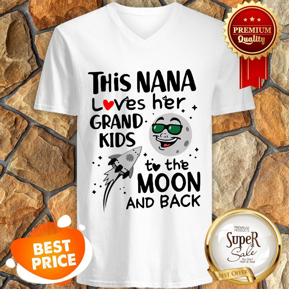 Nice This Nana Loves Her Grandkids To The Moon And Back Shirt - Image 2