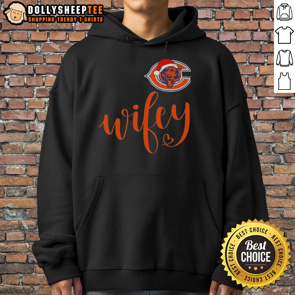 Hot Wifey Chicago Bears Santa Hat Merry Christmas T-Shirt - Image 2