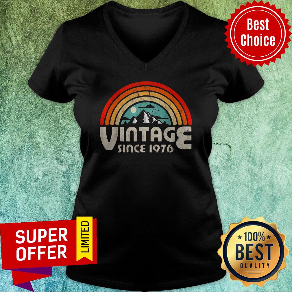 Funny 43rd Birthday Vintage 1976 Epic Rainbow Vintage Shirt - Image 4