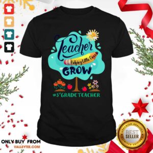 Teacher Helping Little Ones 3th Grade Teacher Shirt