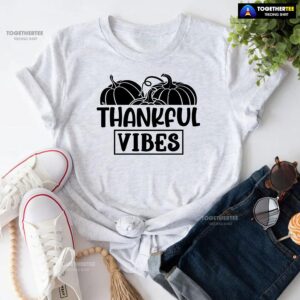 Alternative view of Thankful Vibes Autumn Season T-Shirt