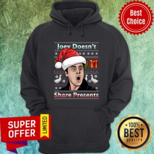 Alternative view of Top Santa Chandler Bing'S Joey Doesn't Share Presents Ugly Christmas Shirt