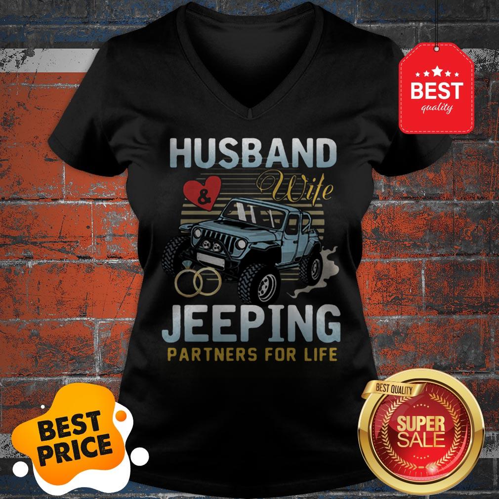 Nice Husband Wife Jeeping Partners For Life Shirt - Image 2