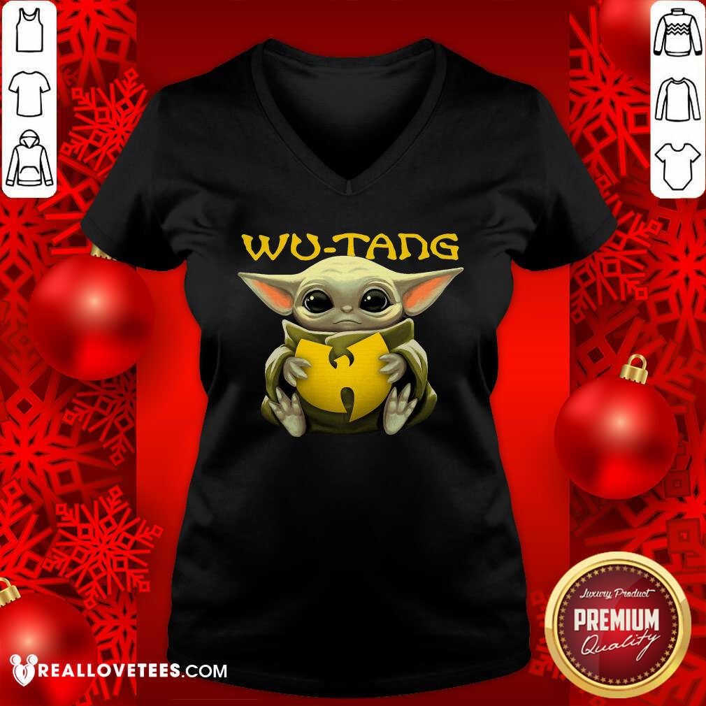Premium Baby Yoda Hugs Wu Tang Shirt - Image 5